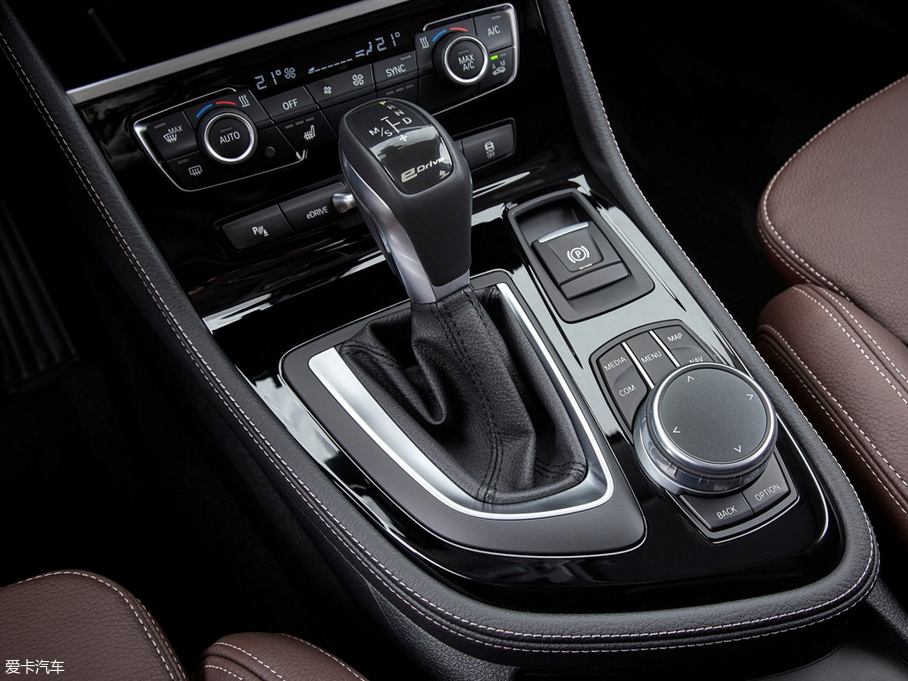 2018��R2ϵ���ʽ��τ�������܇ 225xe iPerformance