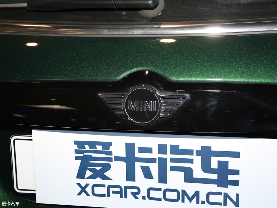 2018MINI COUNTRYMAN 2.0T COOPER S ALL4 ˇg