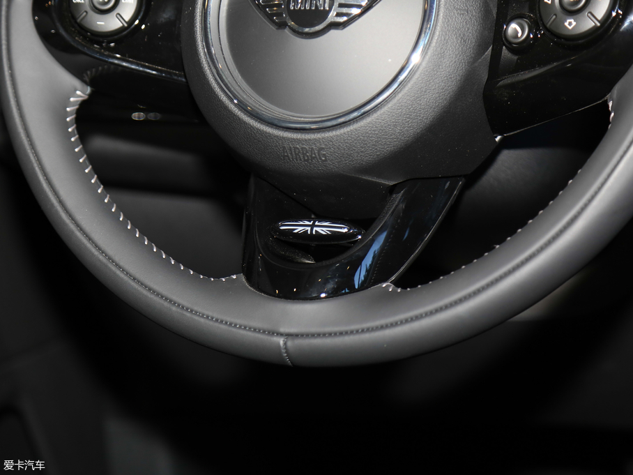 2018MINI COUNTRYMAN 2.0T COOPER S ALL4 ˇg