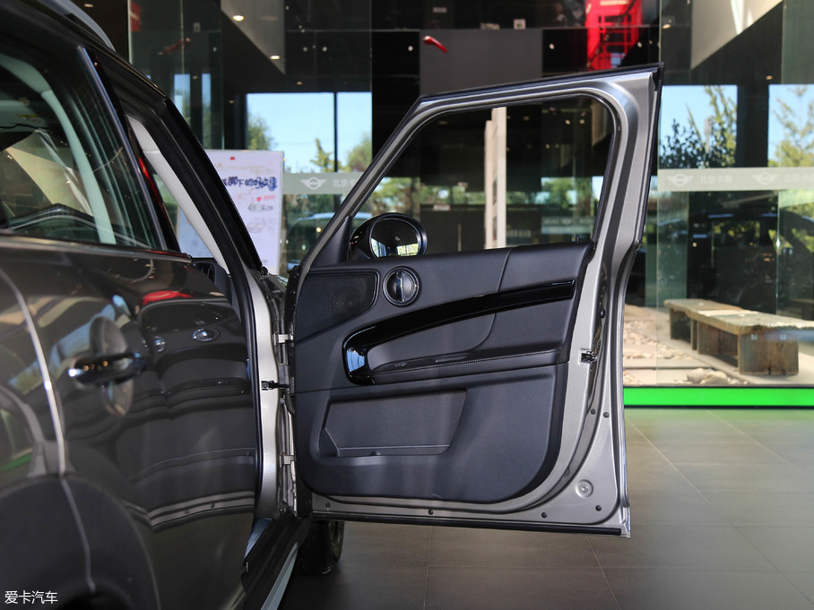 2018MINI COUNTRYMAN 1.5T COOPER ALL4 ˇg