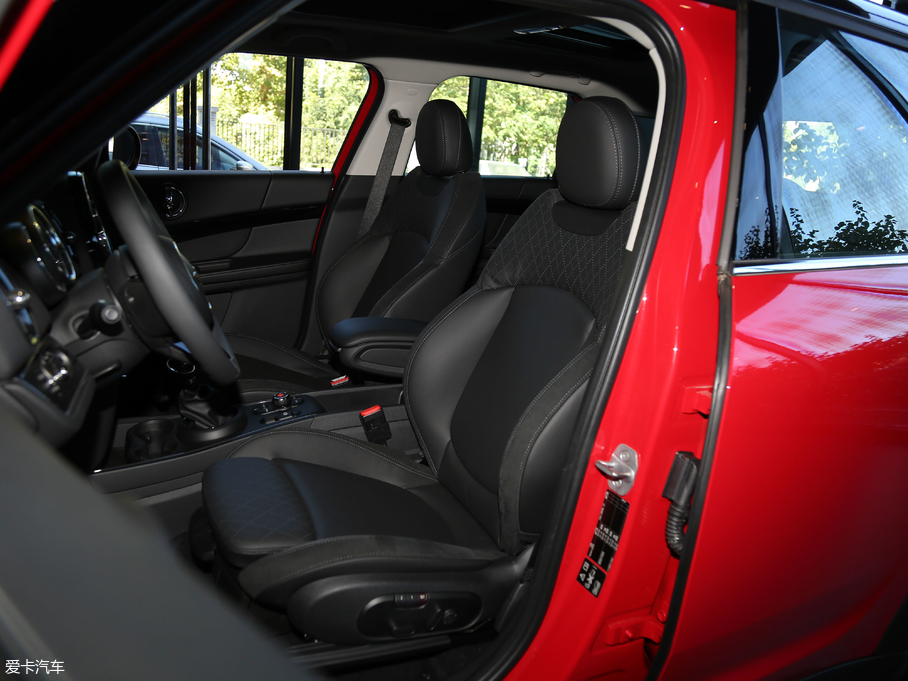 2018MINI COUNTRYMAN 1.5T COOPER ALL4 ˇg