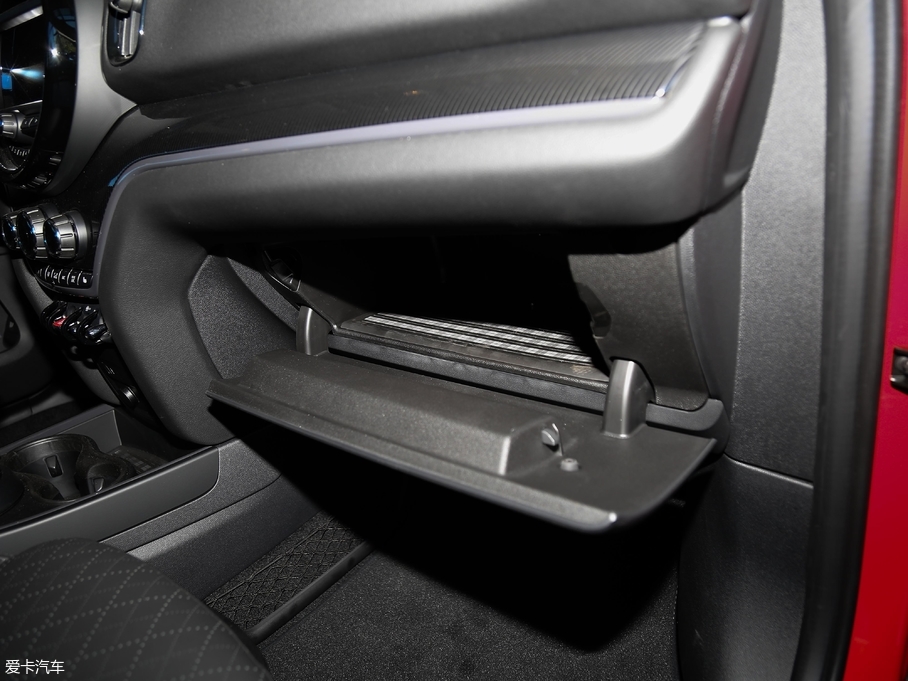 2018MINI COUNTRYMAN 1.5T COOPER ALL4 ˇg