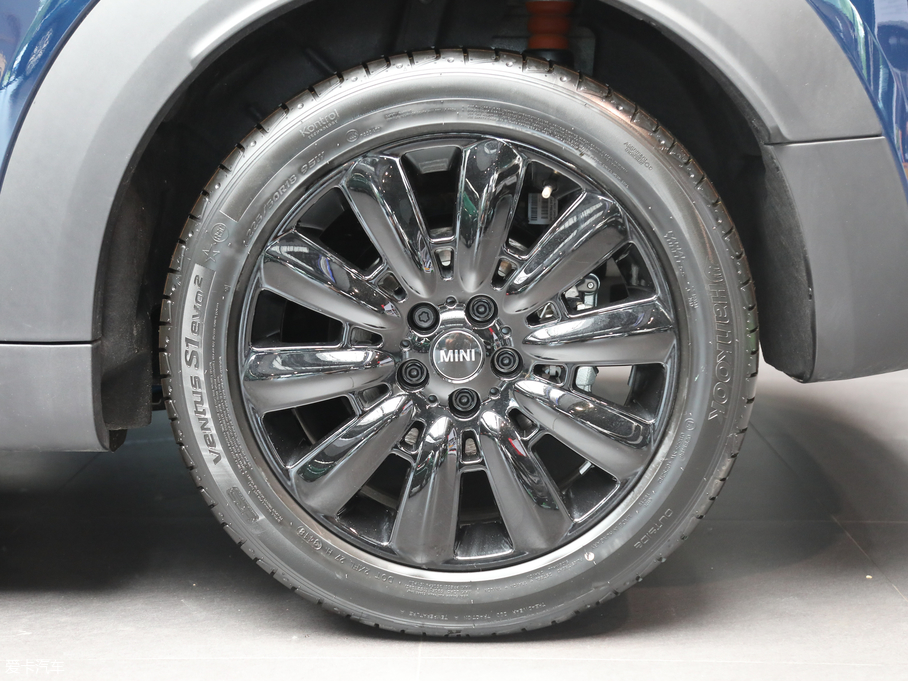 2018��MINI COUNTRYMAN 1.5T COOPER ALL4 ˇ�g��