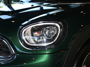 20182.0T COOPER S ALL4 ˇg ^