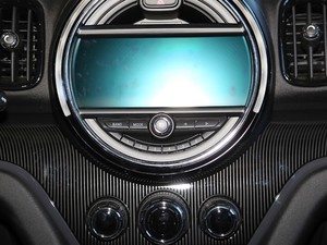 2018款2.0T COOPER S ALL4 艺术家 音响调节