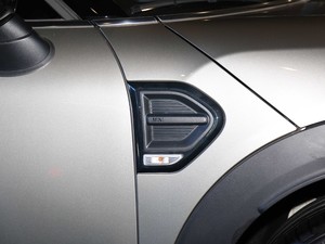 20181.5T COOPER ALL4 ˇg ^