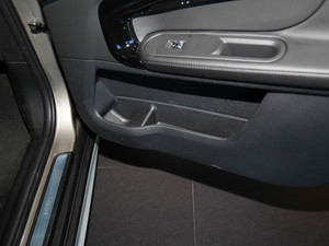 20181.5T COOPER ALL4 ˇg g