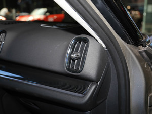 20181.5T COOPER ALL4 ˇg g