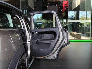 20181.5T COOPER ALL4 ˇg g