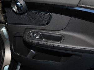 20181.5T COOPER ALL4 ˇg g