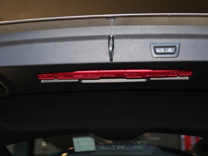 20181.5T COOPER ALL4 ˇg g