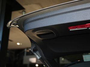 20181.5T COOPER ALL4 ˇg g