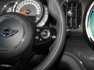 20181.5T COOPER ALL4 ˇg п؅^