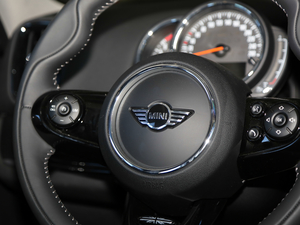 20181.5T COOPER ALL4 ˇg п؅^