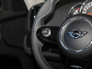 20181.5T COOPER ALL4 ˇg п؅^