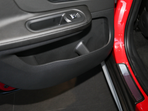 20181.5T COOPER ALL4 ˇg ǰTg