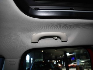 20181.5T COOPER ALL4 ˇg g