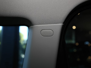 20181.5T COOPER ALL4 ˇg g