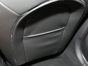 20181.5T COOPER ALL4 ˇg g