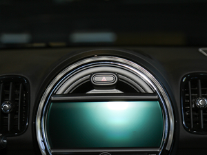 20181.5T COOPER ALL4 ˇg п؅^