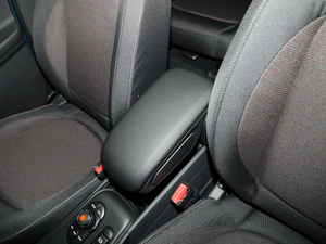2018款1.5T COOPER 经典派 中央扶手箱