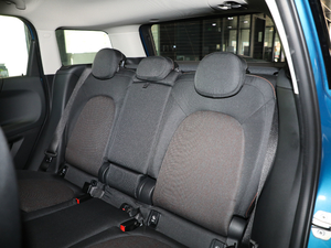 2018款1.5T COOPER 经典派 后排座椅