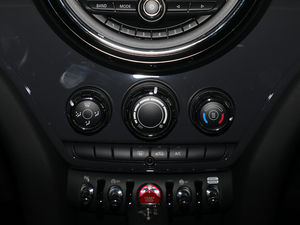 2018款1.5T COOPER 经典派 空调调节