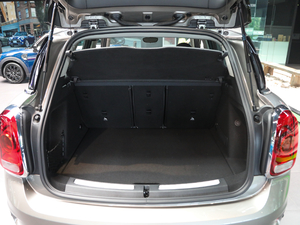 2018款1.5T COOPER 特别版 行李厢空间