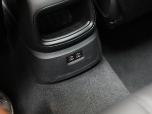 2018款1.5T COOPER 特别版 中控区