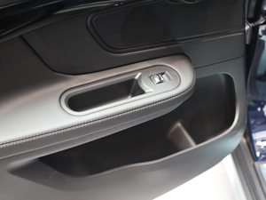 20181.5T COOPER ALL4 ˇg g