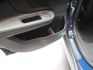 20181.5T COOPER ALL4 ˇg g