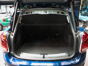 20181.5T COOPER ALL4 ˇg g