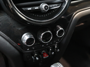 20181.5T COOPER ALL4 ˇg п؅^