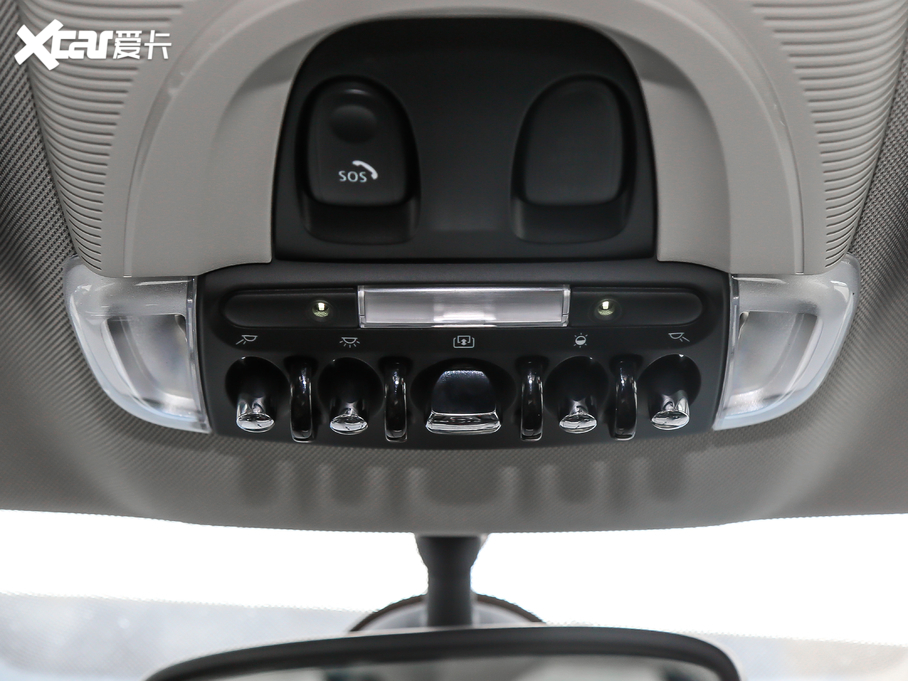 2019��MINI COUNTRYMAN 1.5T COOPER ˇ�g����ĩ���а�