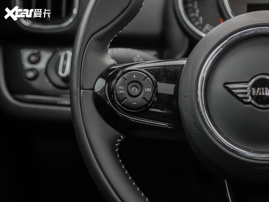 2019��MINI COUNTRYMAN 1.5T COOPER ˇ�g����ĩ���а�