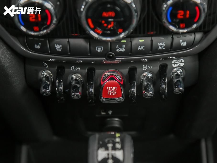 2019��MINI COUNTRYMAN 1.5T COOPER ˇ�g����ĩ���а�