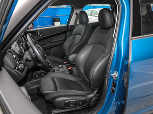 2019款1.5T COOPER 艺术家周末旅行版 主驾驶座椅