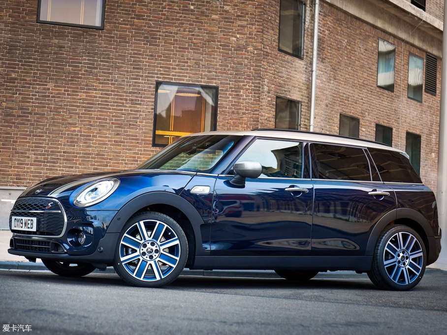 2019MINI CLUBMAN 