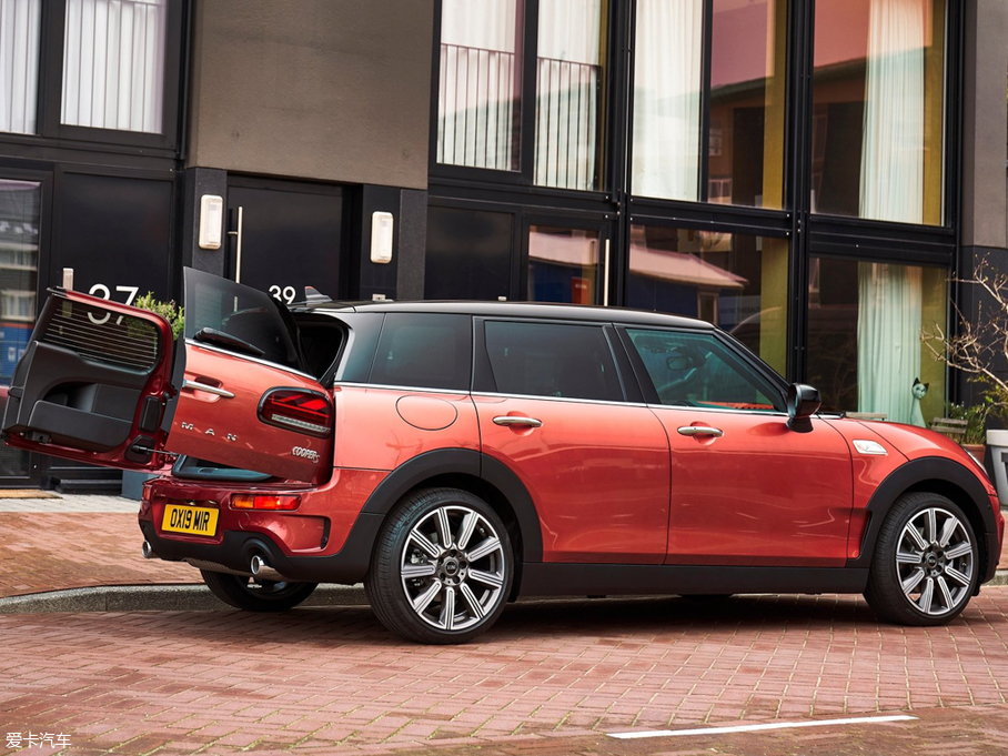 2019MINI CLUBMAN 