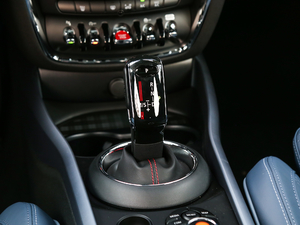 20192.0T COOPER S QU