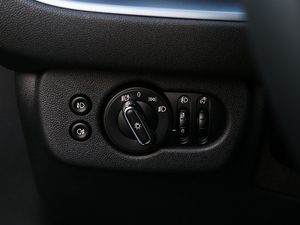 20192.0T COOPER S п؅^(q)