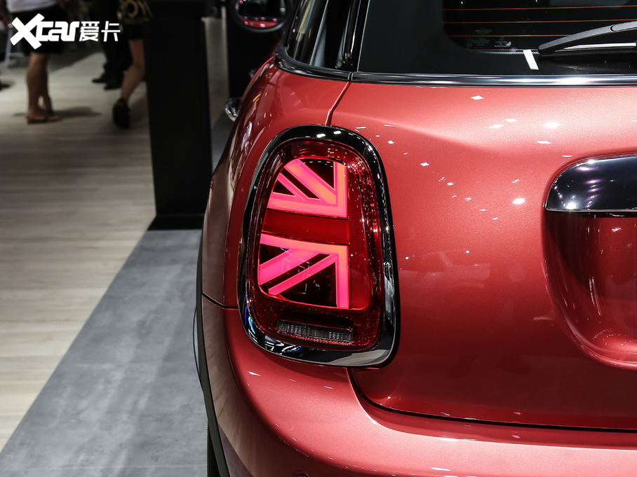 2020MINI T 1.5T COOPER ˇg