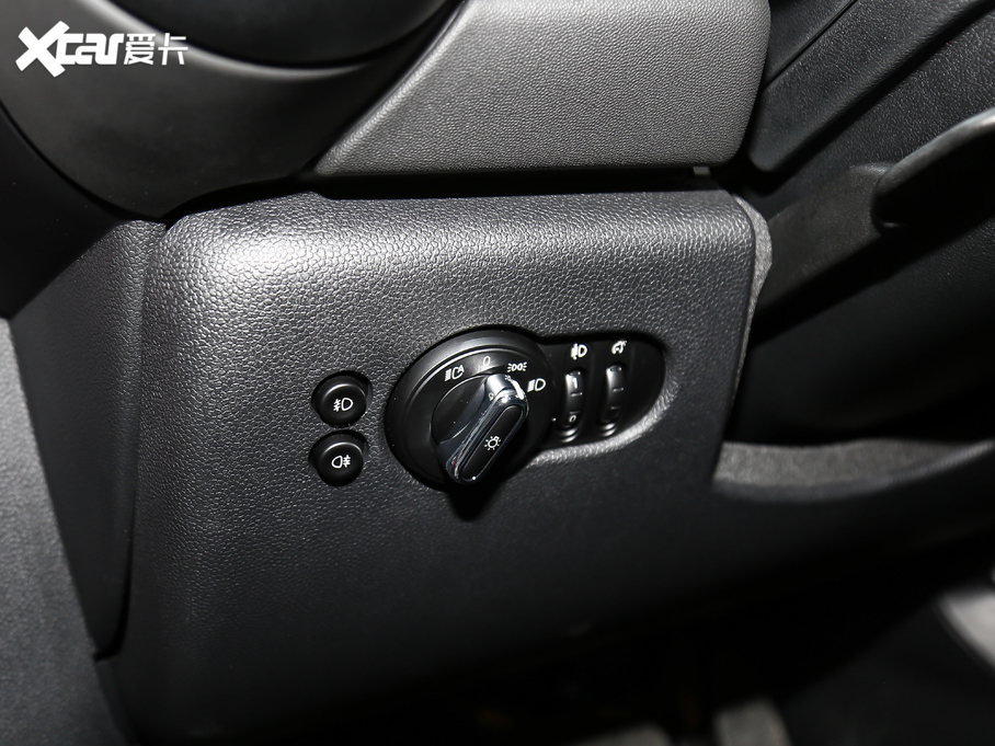 2020MINI T 1.5T COOPER ˇg