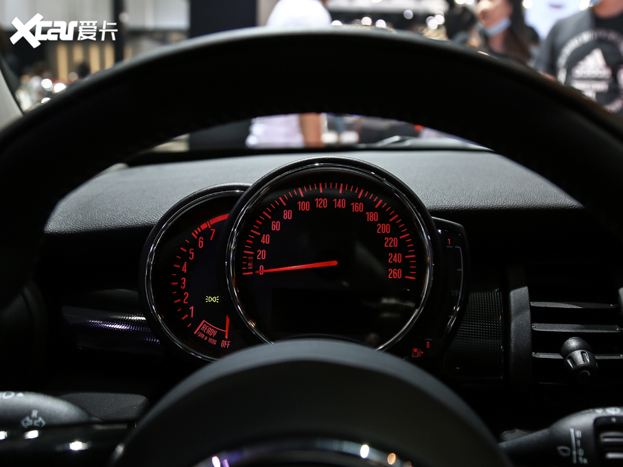 2020MINI T 1.5T COOPER ˇg