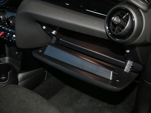 2020T(mn) 1.5T COOPER (jng) ^ɫ 