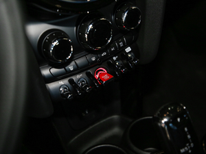 2020T 1.5T COOPER  ^ɫ п؅^