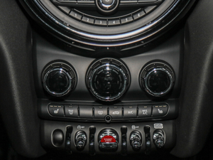 2020T 1.5T COOPER  ^ɫ {{