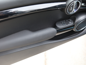 2020T 2.0T COOPER S ^ g