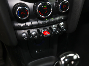 2020T 2.0T COOPER S ^ п؅^(q)