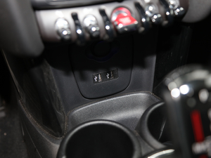 2020T 2.0T COOPER S ^ п؅^(q)